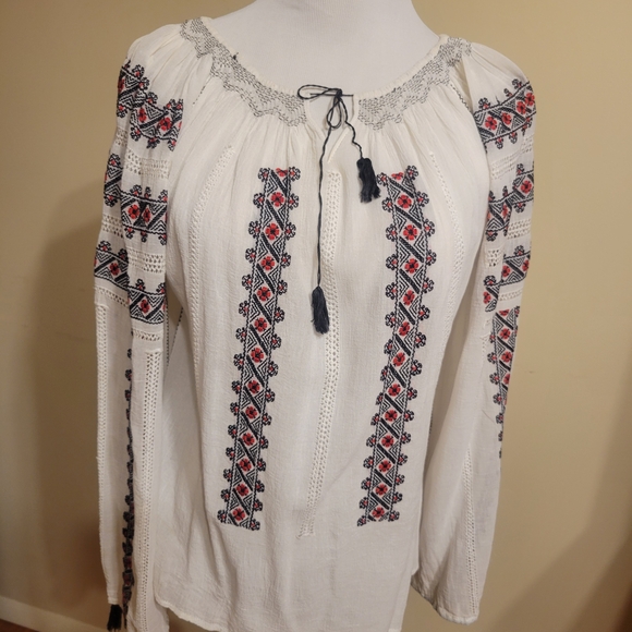 Embroidered White Blouse with Red and Black Accents - Picture 1 of 3